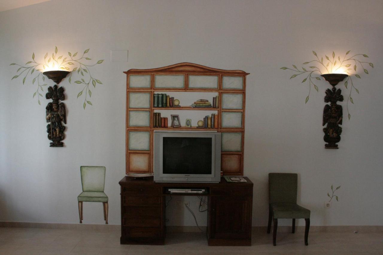 Apartamentos La Casa Pintada Caceres Bagian luar foto